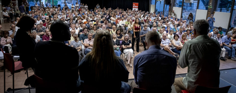 Dempeus presenta l’embrió d’un partit 100% independentista | © Vilaweb